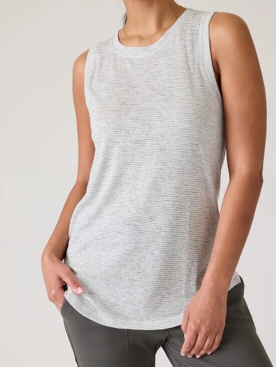 Athleta Tops - Athleta Breezy Tank Top Grey Striped Sleeveless Crew Neck Size Small